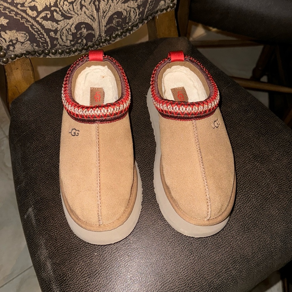 Ugg TAZZ